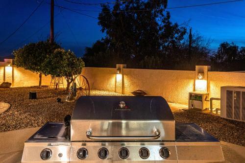 Entertainers Dream, Pool, Spa, & Fire Pit