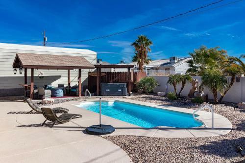 Entertainers Dream, Pool, Spa, & Fire Pit