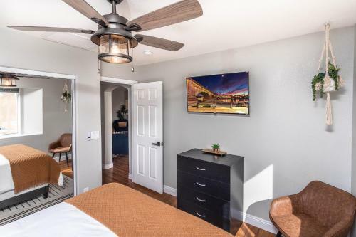Entertainers Dream, Pool, Spa, & Fire Pit
