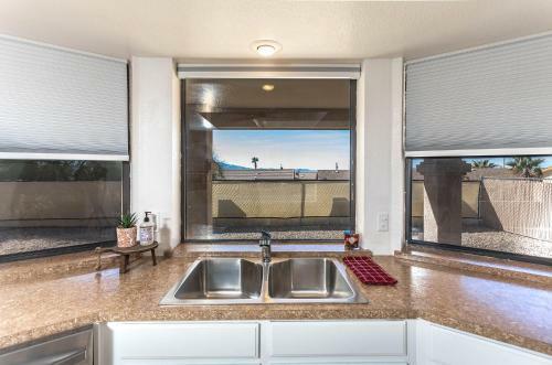 New! Cozy Casa W/ Boat Parking, Firepit, & Bbq