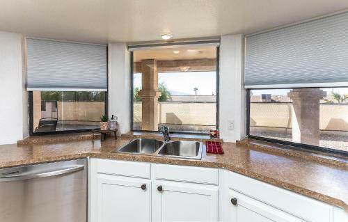 New! Cozy Casa W/ Boat Parking, Firepit, & Bbq