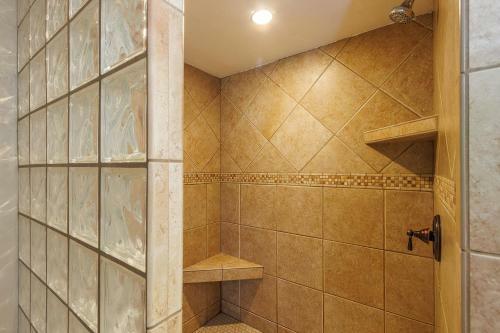 New! Havasu Oasis, Views, Pool & Hot Tub