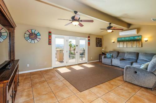 New! Havasu Oasis, Views, Pool & Hot Tub