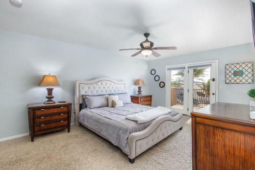 New! Havasu Oasis, Views, Pool & Hot Tub
