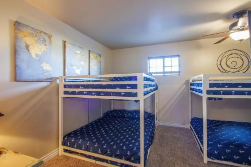 New! Havasu Oasis, Views, Pool & Hot Tub