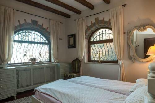 Villa Residence