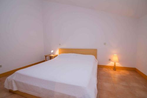 Apartment In Veli Losinj 36588