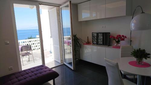 Apartmani Antonieta****