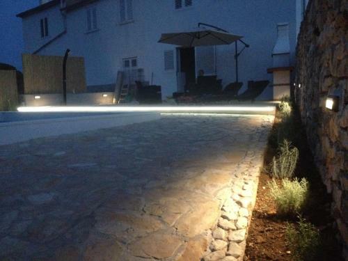House Sakarun With Swimming Pool