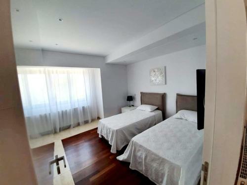 Luxury 6 Bedroom Villa With Privet Pool In Paphos