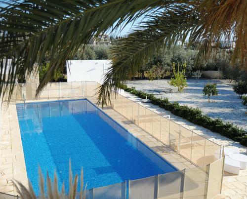 Luxury 6 Bedroom Villa With Privet Pool In Paphos
