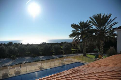 Luxury 6 Bedroom Villa With Privet Pool In Paphos