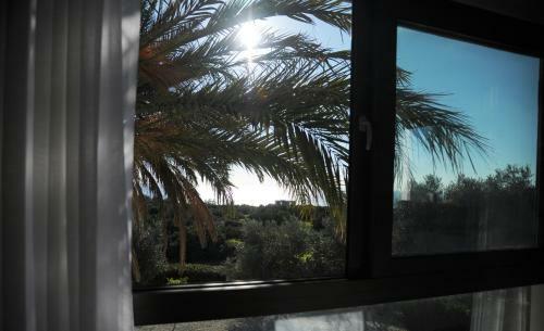 Luxury 6 Bedroom Villa With Privet Pool In Paphos