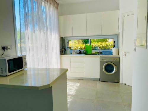 Iasonas Villas Coral Bay