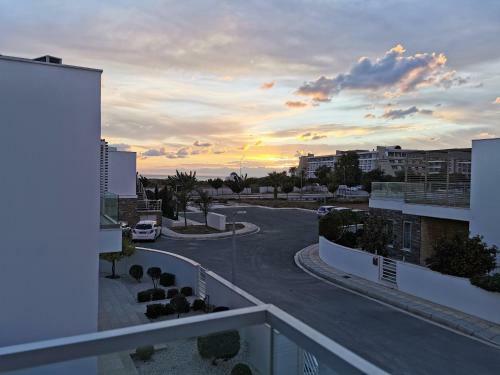 Luxury New Villa Poseidon Plage Residences