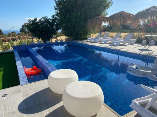 Infinity Blue Villa (new)