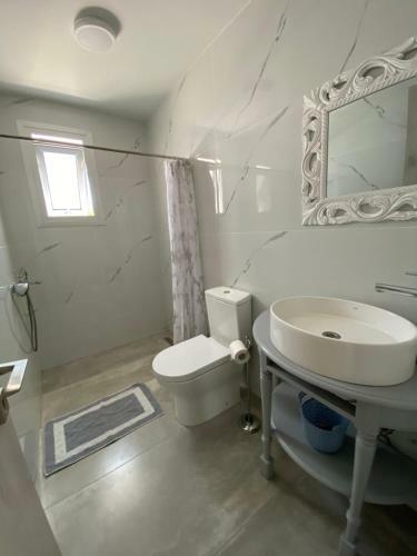 Infinity Blue Villa (new)