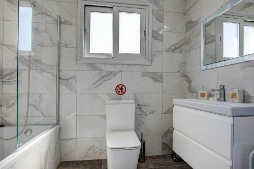 Villa New Luxury Residence 5eagles 5mins From Airport
