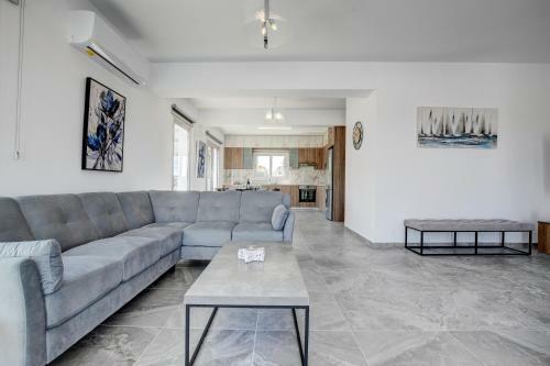 Villa New Luxury Residence 5eagles 5mins From Airport