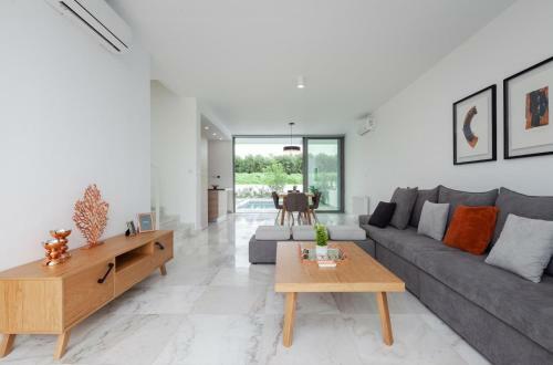 Kinyras 1 Villa 7