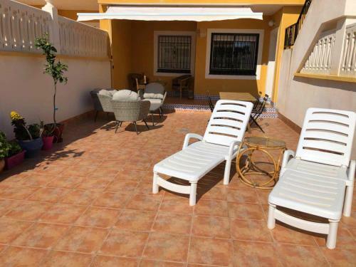 Apartamento Con Terraza 50m2?500m A La Playa