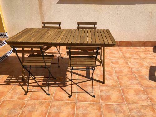 Apartamento Con Terraza 50m2?500m A La Playa
