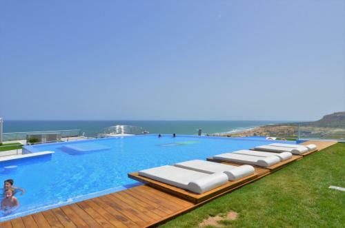 Infinity View Apartments