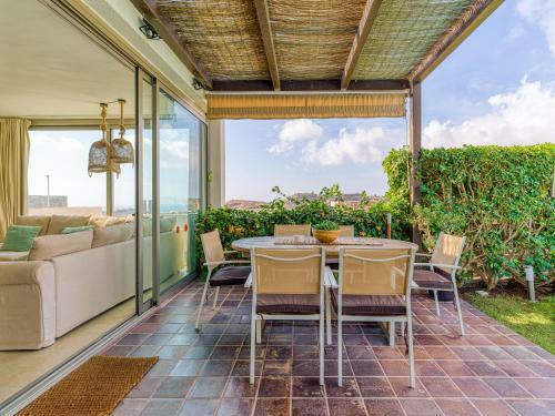 Salobre Villas Golfers