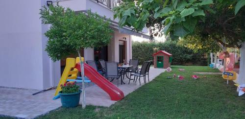 Villa-danos