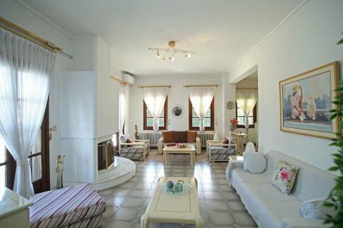 Villa Aurora