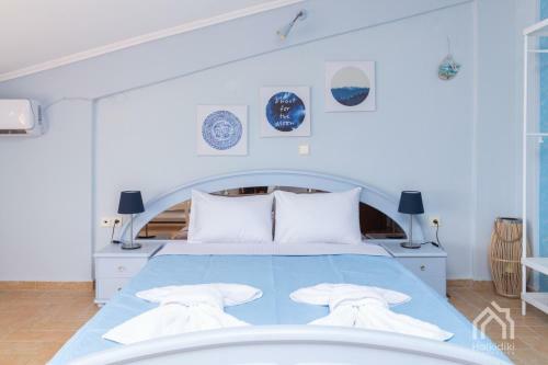 Villa Y Sea View