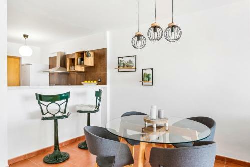 Apartamento Beachfront Radazul Diver's Paradise Sunshine
