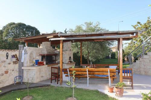 Garden Villa Afytos
