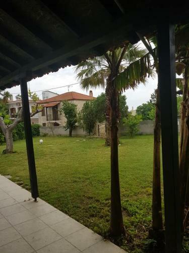 Romantic Room With Garden View #1
