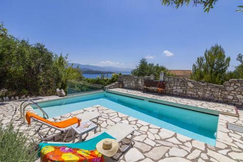 Scirocco & Folitsa Villas