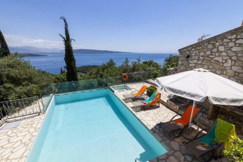 Scirocco & Folitsa Villas