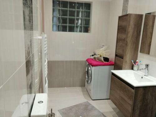 Olive Grove Deluxe Apartment