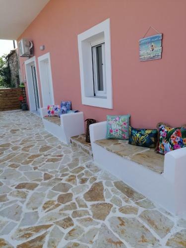 Olive Grove Deluxe Apartment