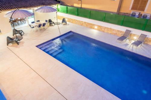 Villa Dolphin House