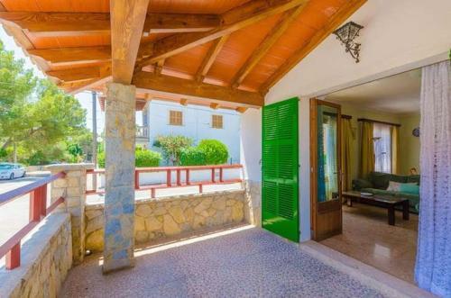 Villa Dolphin House