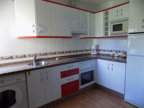 Apartamentos Las Ll�banas