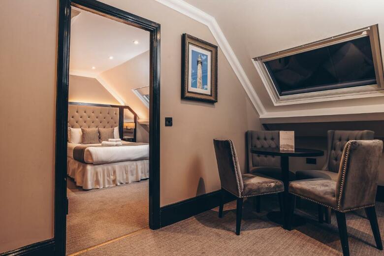 Hotel Thistle Newcastle City Centre, The County