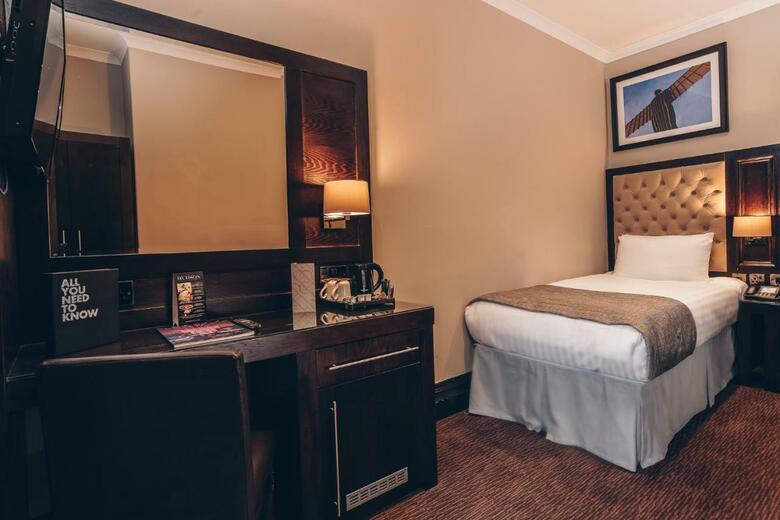 Hotel Thistle Newcastle City Centre, The County