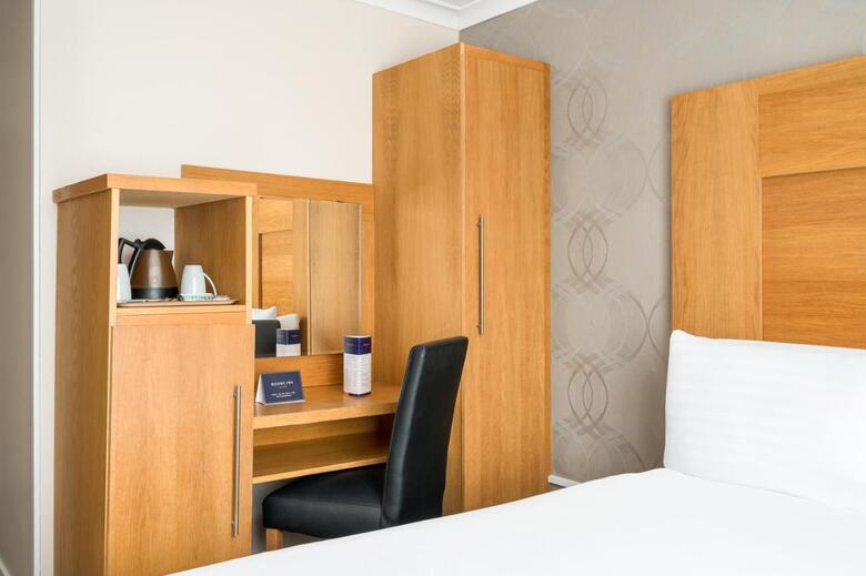 Hostal Rooms Inn