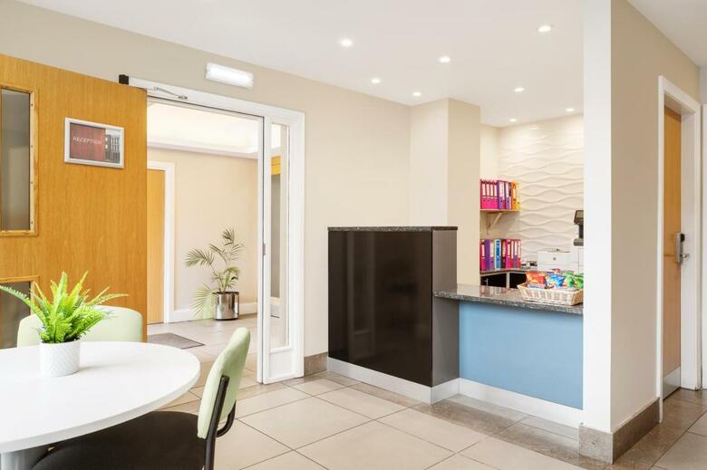 Hostal Rooms Inn