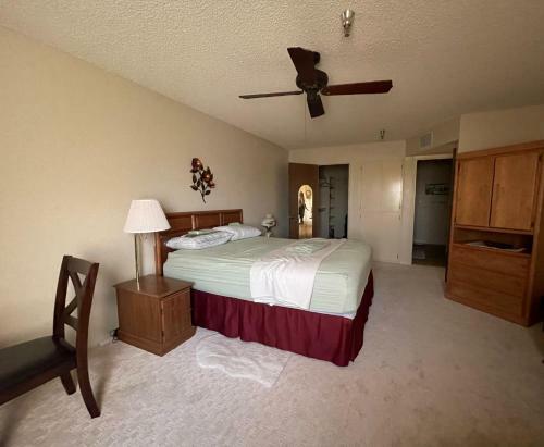 Spacious 2bed/2bath Apartment Is Mesa, Az - 55+ Community