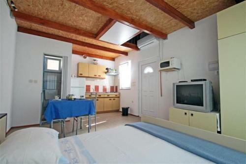 Poolincluded Holiday Home Castel Venier