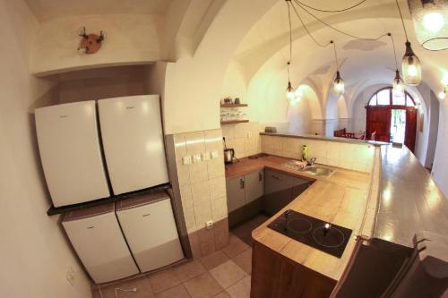 Apartm�ny Na Rynku Chvalsiny 18