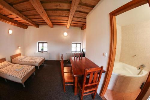 Apartm�ny Na Rynku Chvalsiny 18