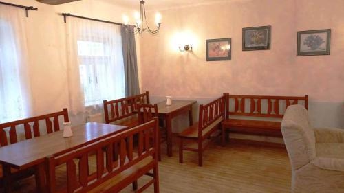 Apartm�ny Na Rynku Chvalsiny 18